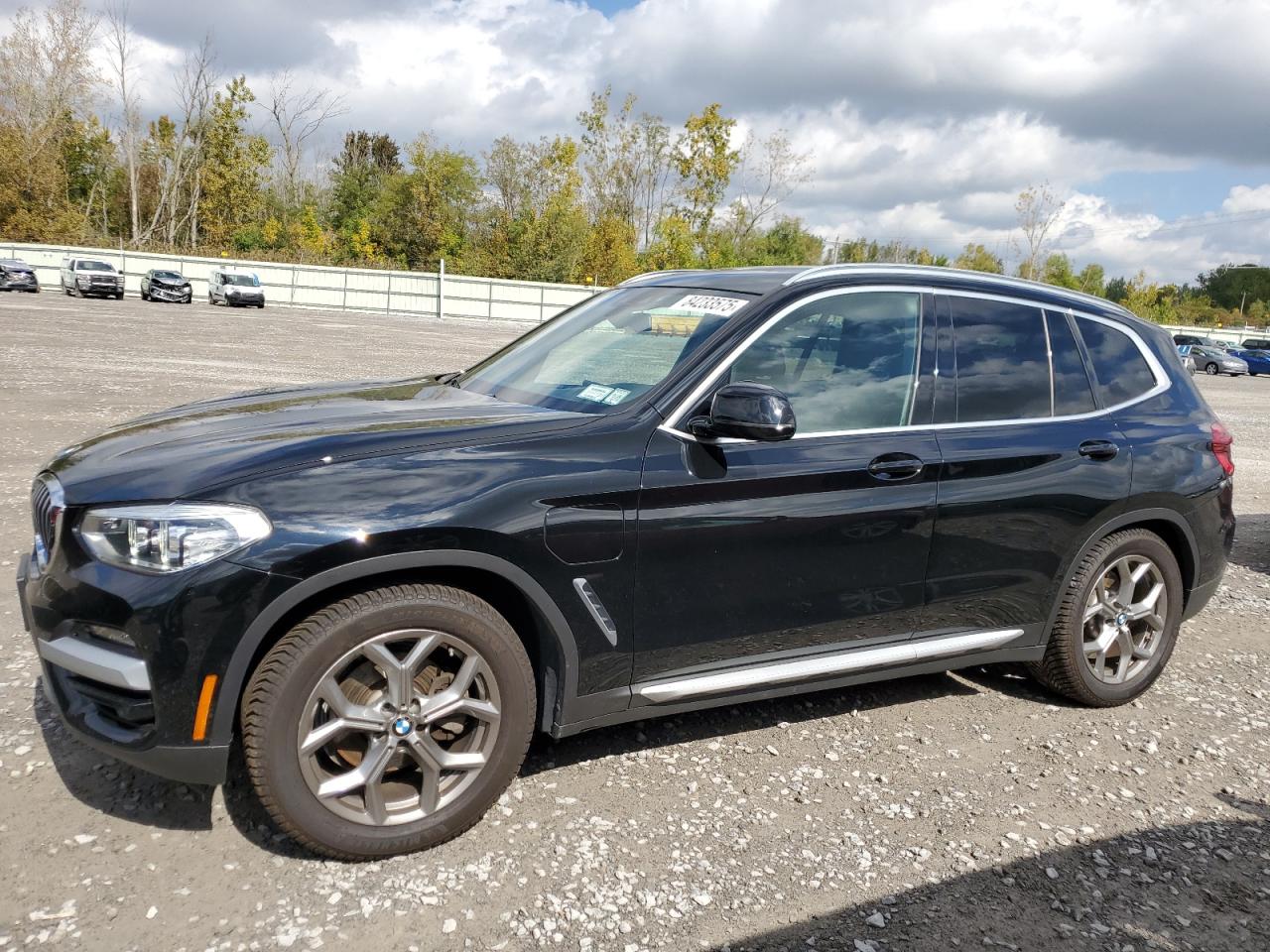 VIN 5UXTS1C09M9D89975 2021 BMW X3 XDRIVE30E