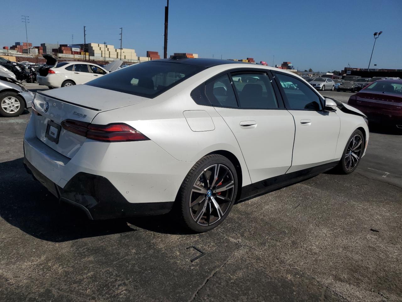 VIN WBA13FK09SCT80966 2025 BMW 550 XE