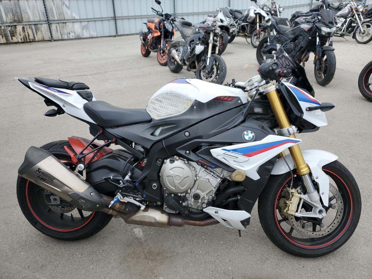 VIN WB10D620XKZ972365 2019 BMW S 1000 R