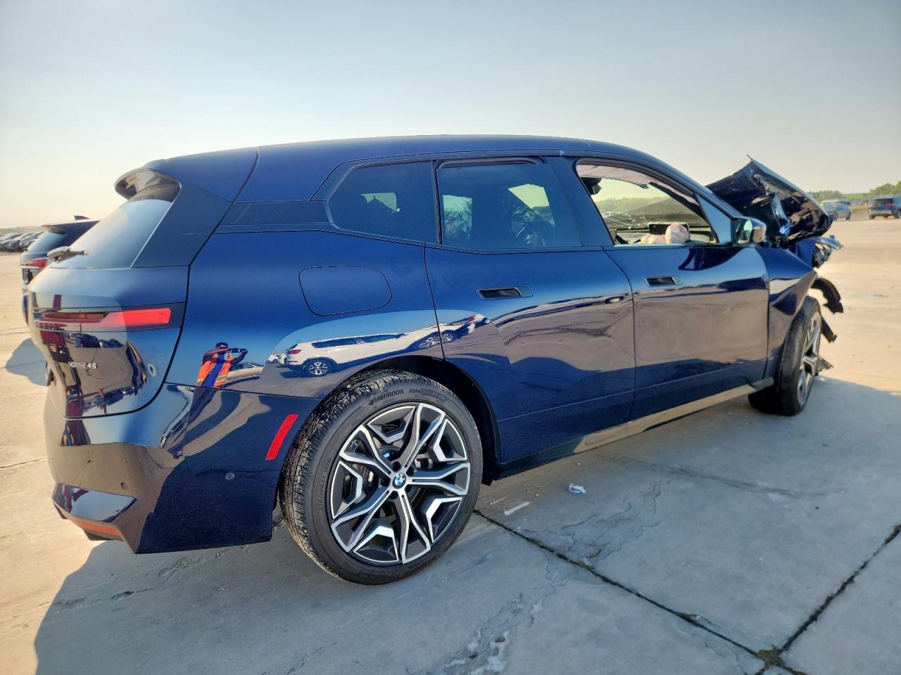 VIN WB543CF07TCV77673 2026 BMW IX XDRIVE4