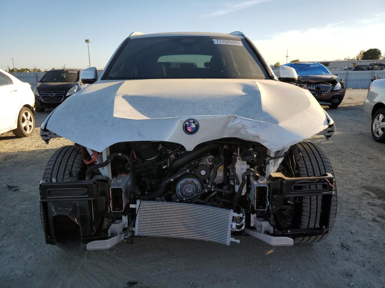 VIN 5UX43EU02S9W73031 2025 BMW X5 XDRIVE50E