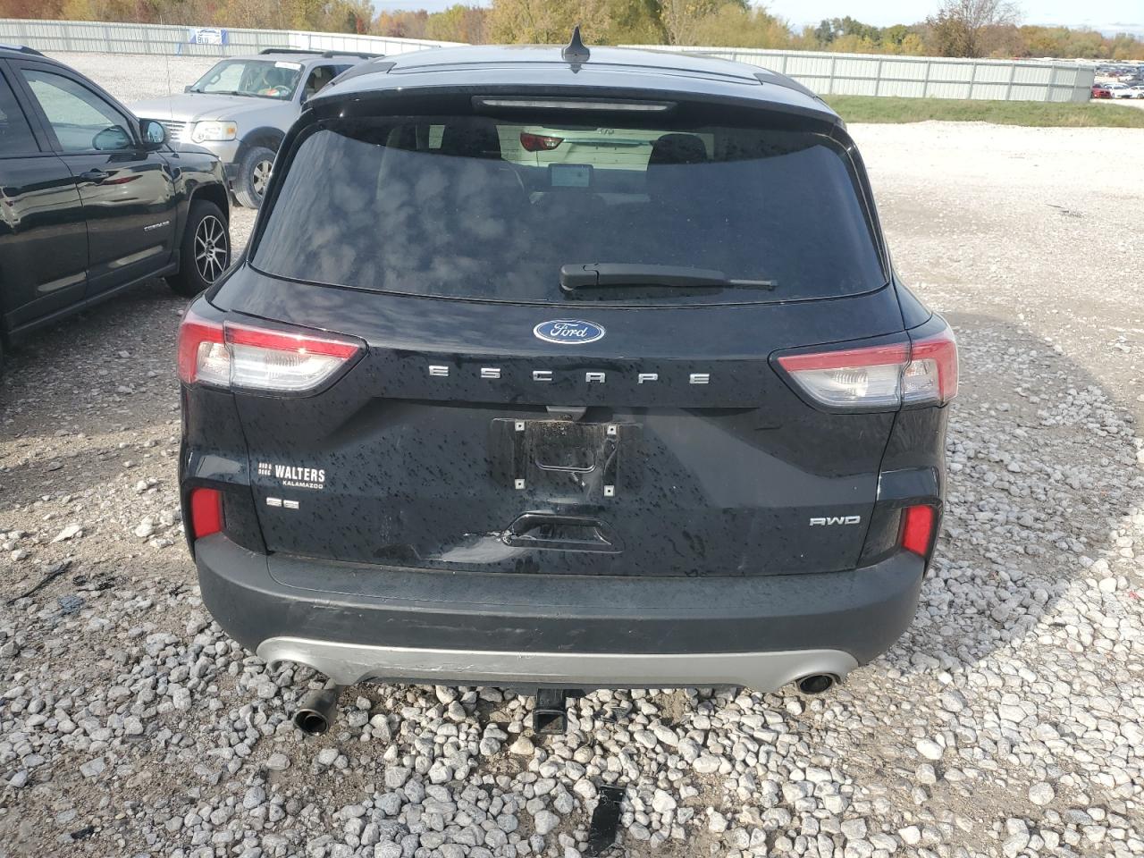 VIN 1FMCU9G66NUB25175 2022 FORD ESCAPE SE