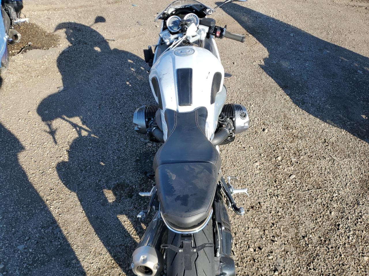 VIN WB10J2301JZ741496 2018 BMW R NINE T R