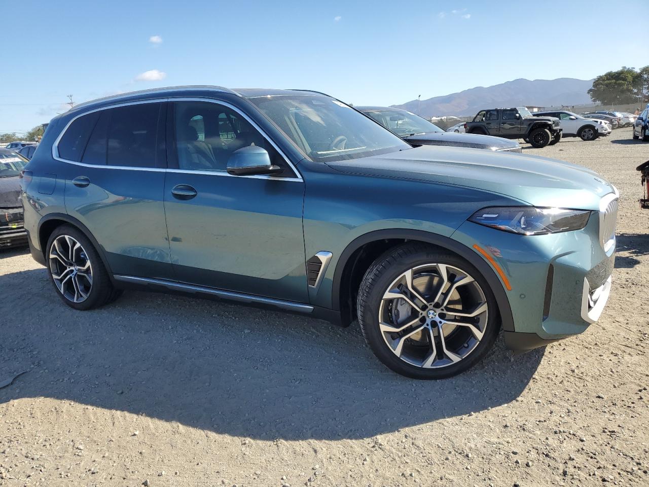 VIN 5UX43EU05T9024020 2026 BMW X5 XDRIVE50E