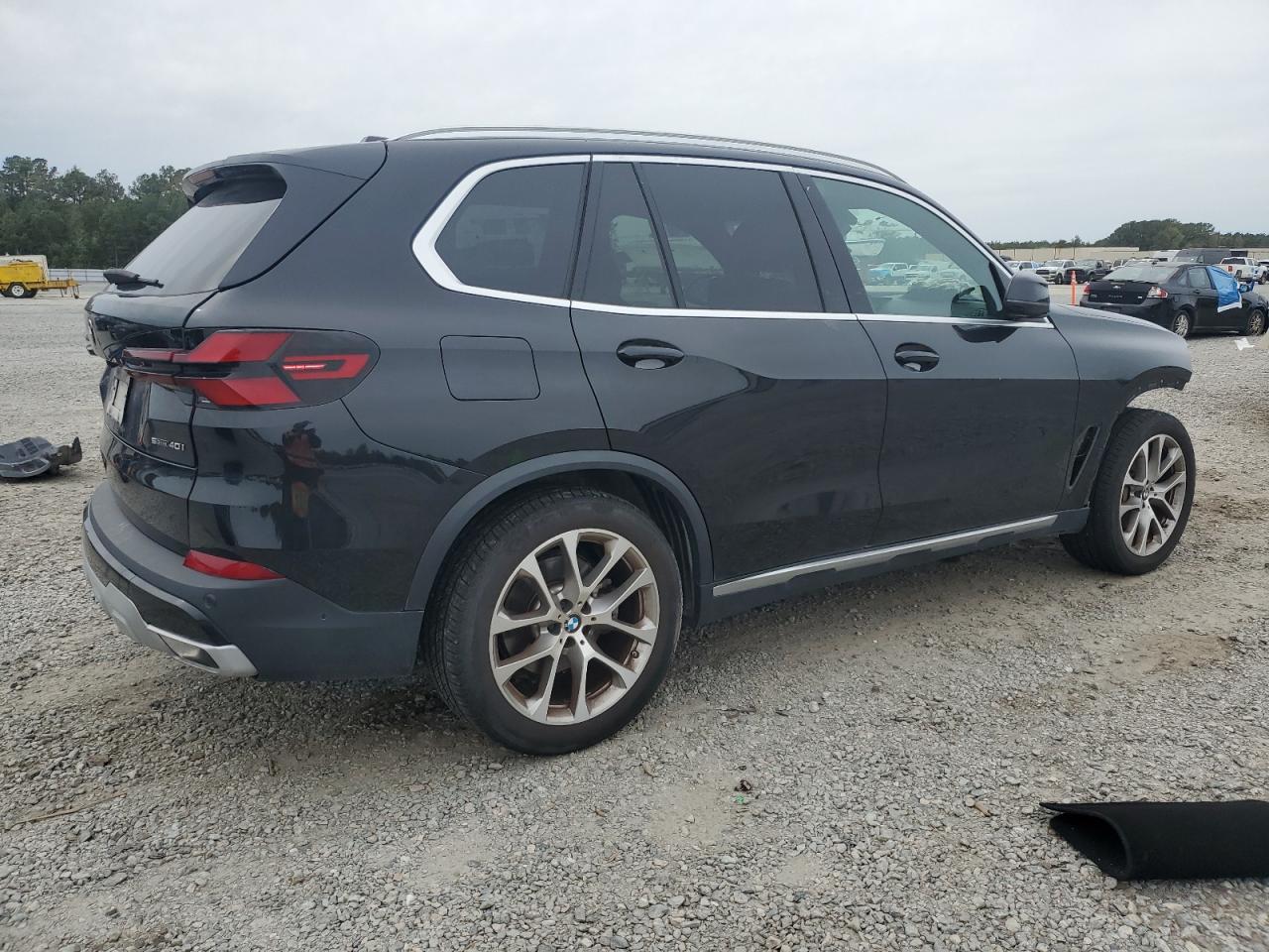 VIN 5UX13EU04R9S33728 2024 BMW X5 SDRIVE 40I