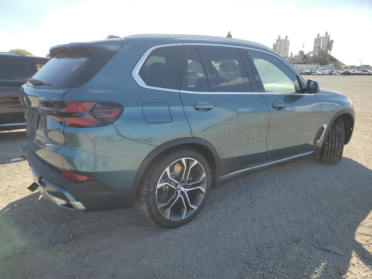 VIN 5UX43EU05T9024020 2026 BMW X5 XDRIVE50E