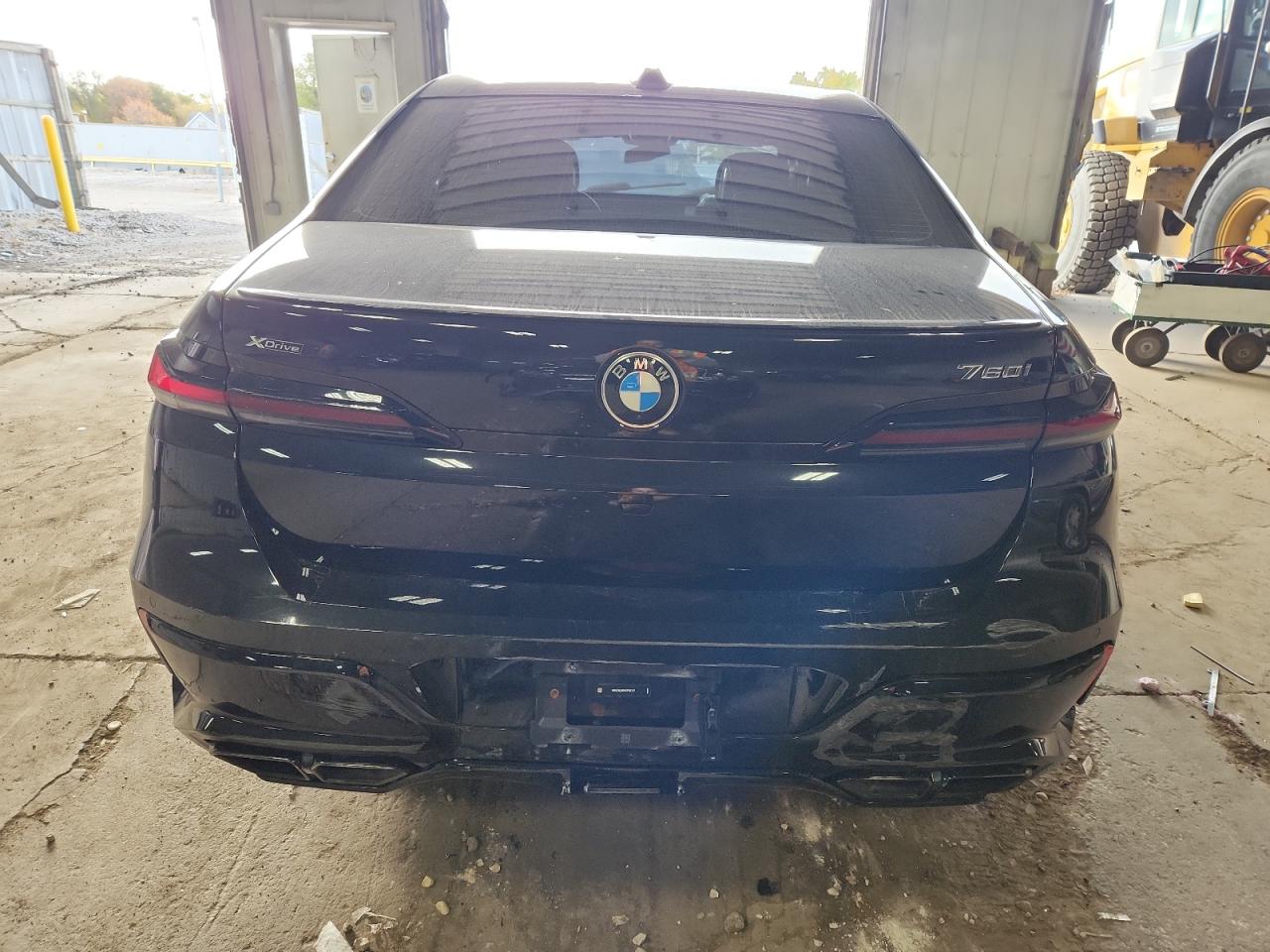 VIN WBA33EJ05RCP05157 2024 BMW 760 XI
