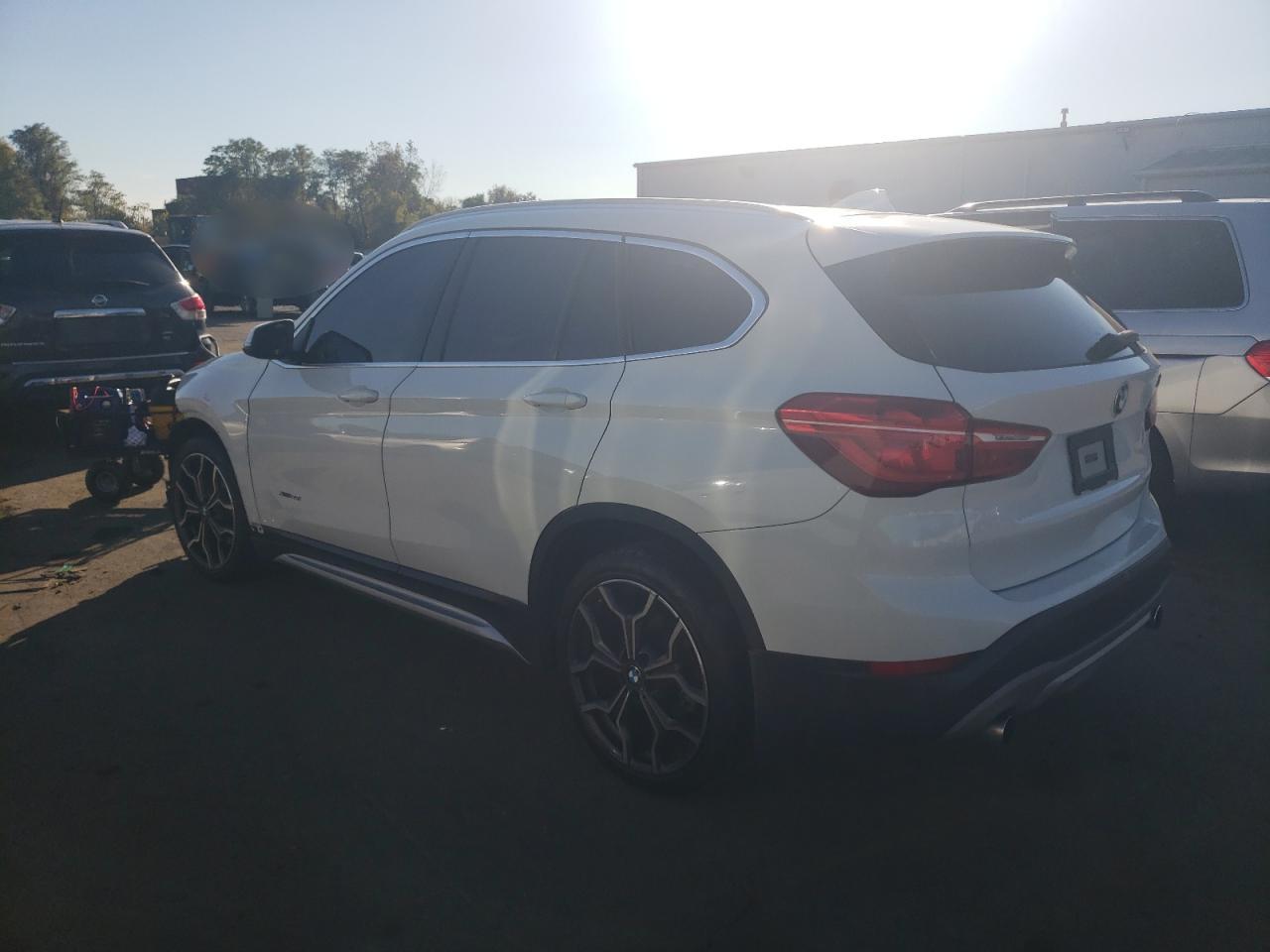 VIN WBXHT3C3XH5F69153 2017 BMW MOTORRAD X1