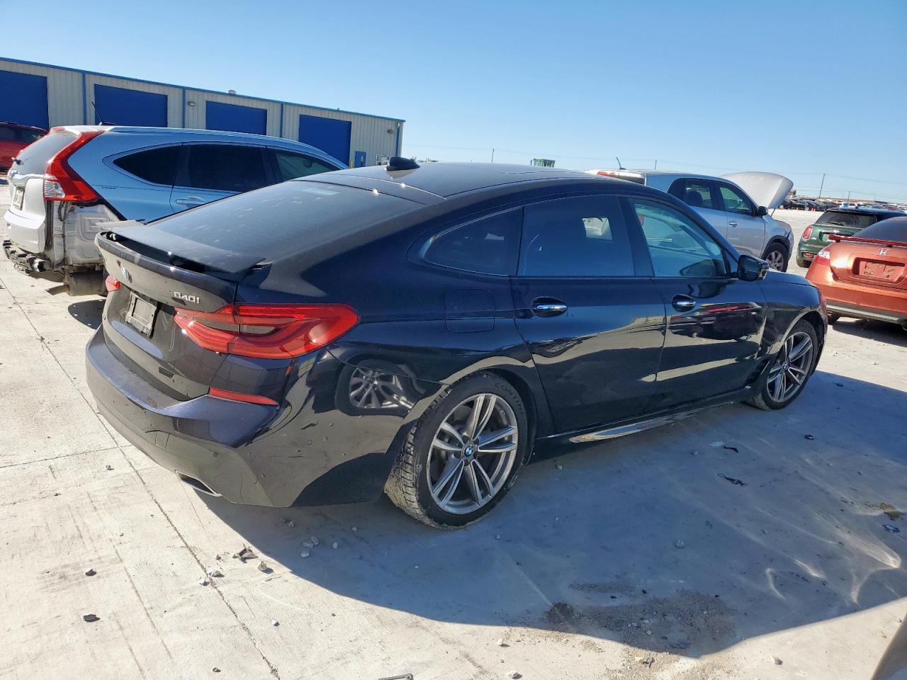 VIN WBAJV6C53JBJ99760 2018 BMW 640 XIGT