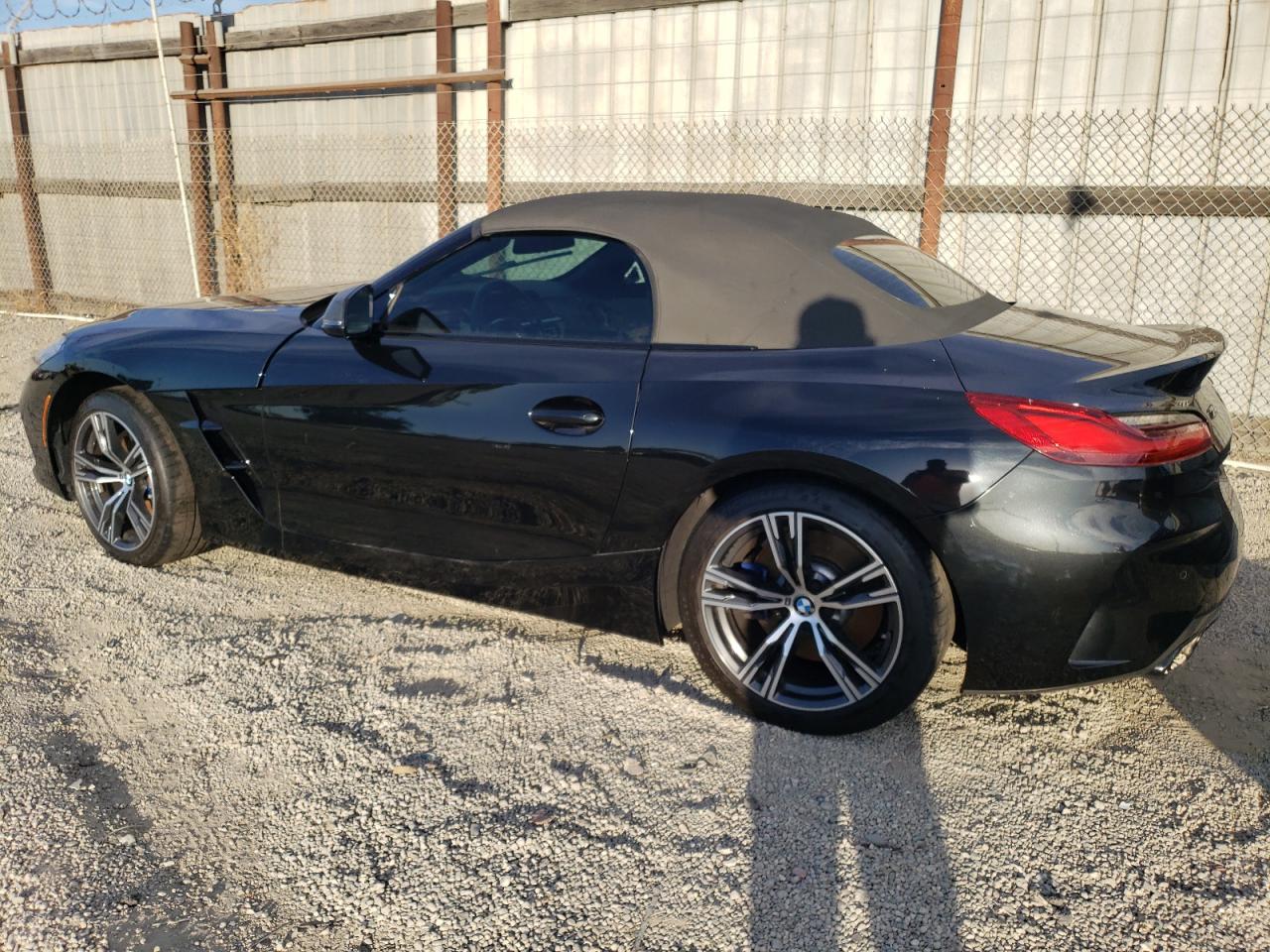 2020 BMW Z4 VIN WBAHF9C09LWW49280 — фото 2