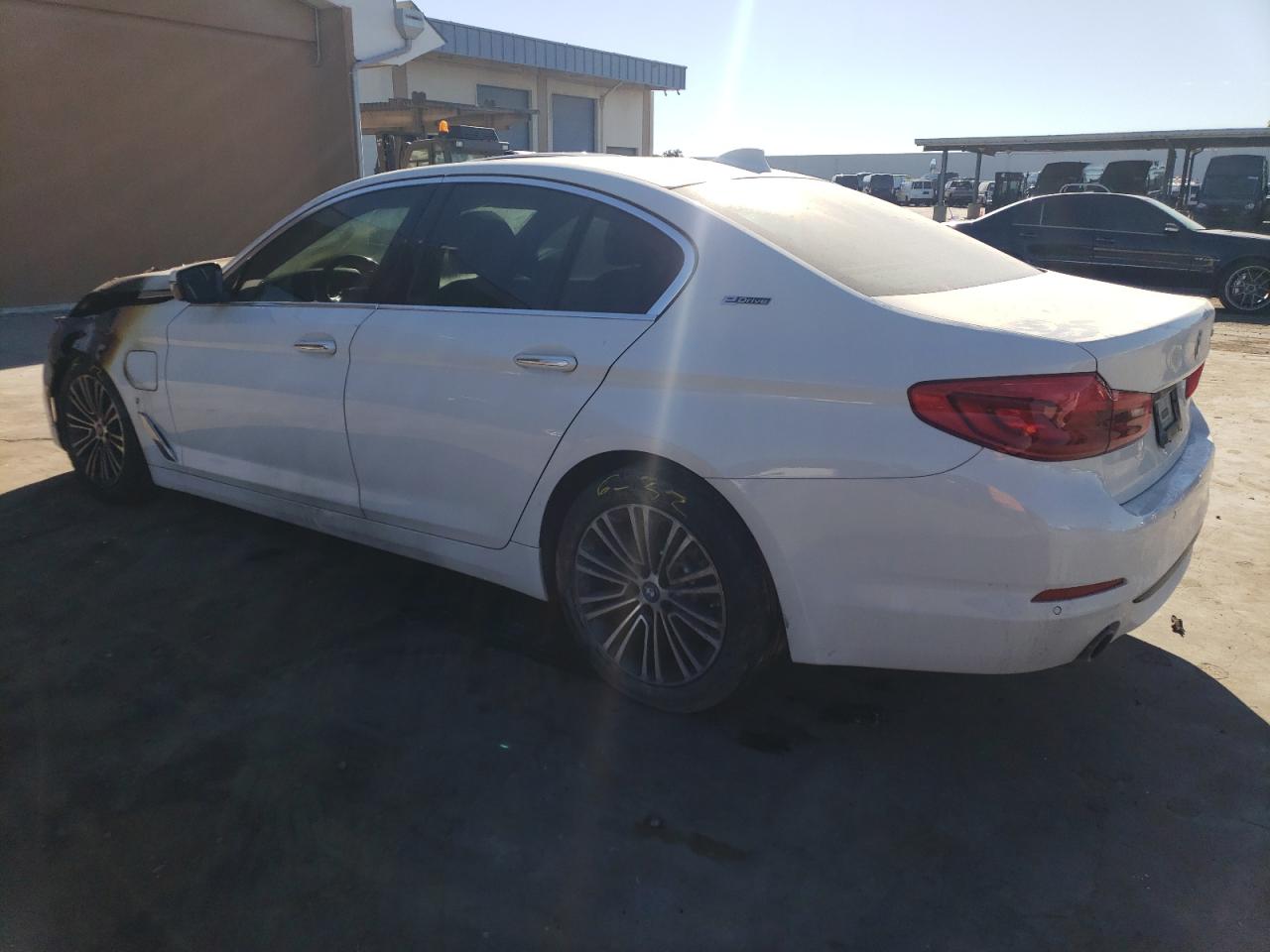 VIN WBAJA9C55JB250561 2018 BMW 530E