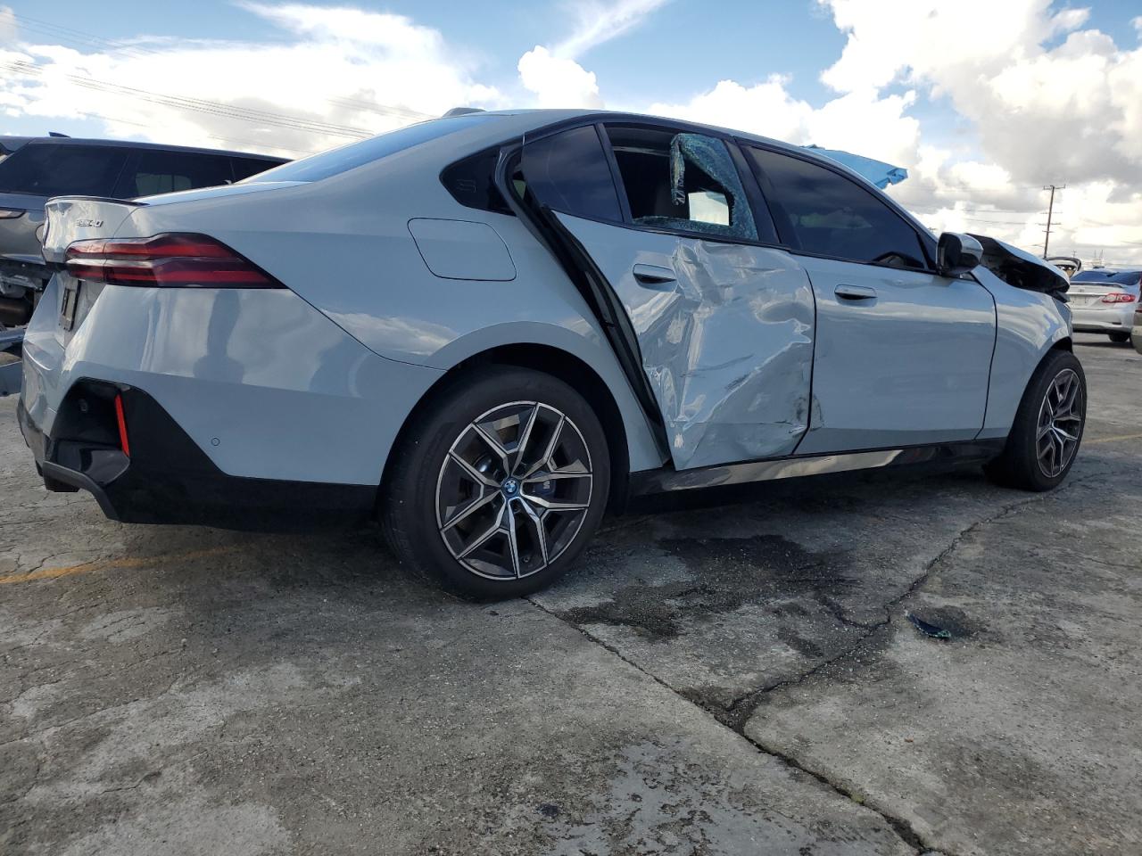 VIN WBY33FK09RCS03788 2024 BMW I5 EDRIVE