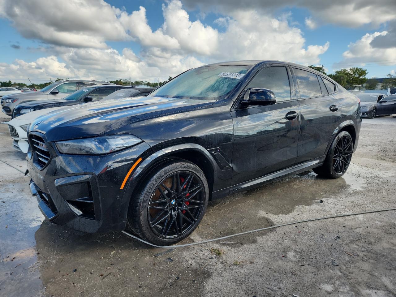 BMW X6 M COMPE 2025