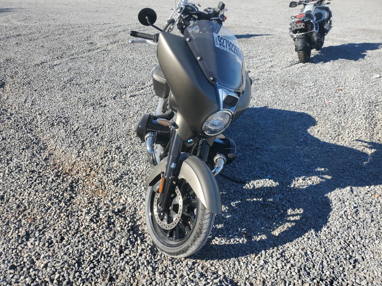 VIN WB10L3308P6G28285 2023 BMW R18 B