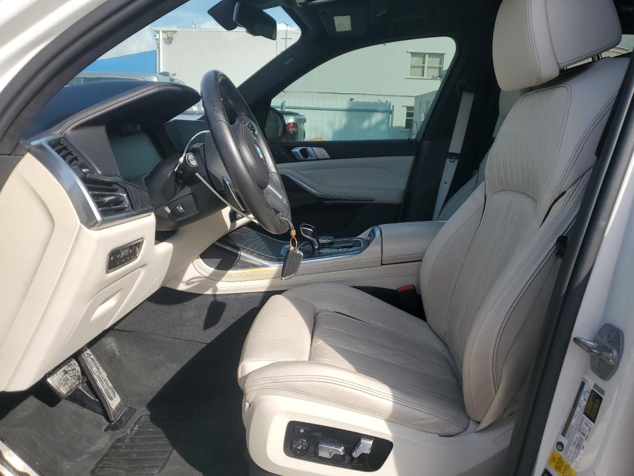 VIN 5UXCX4C58KLS37438 2019 BMW X7 XDRIVE5