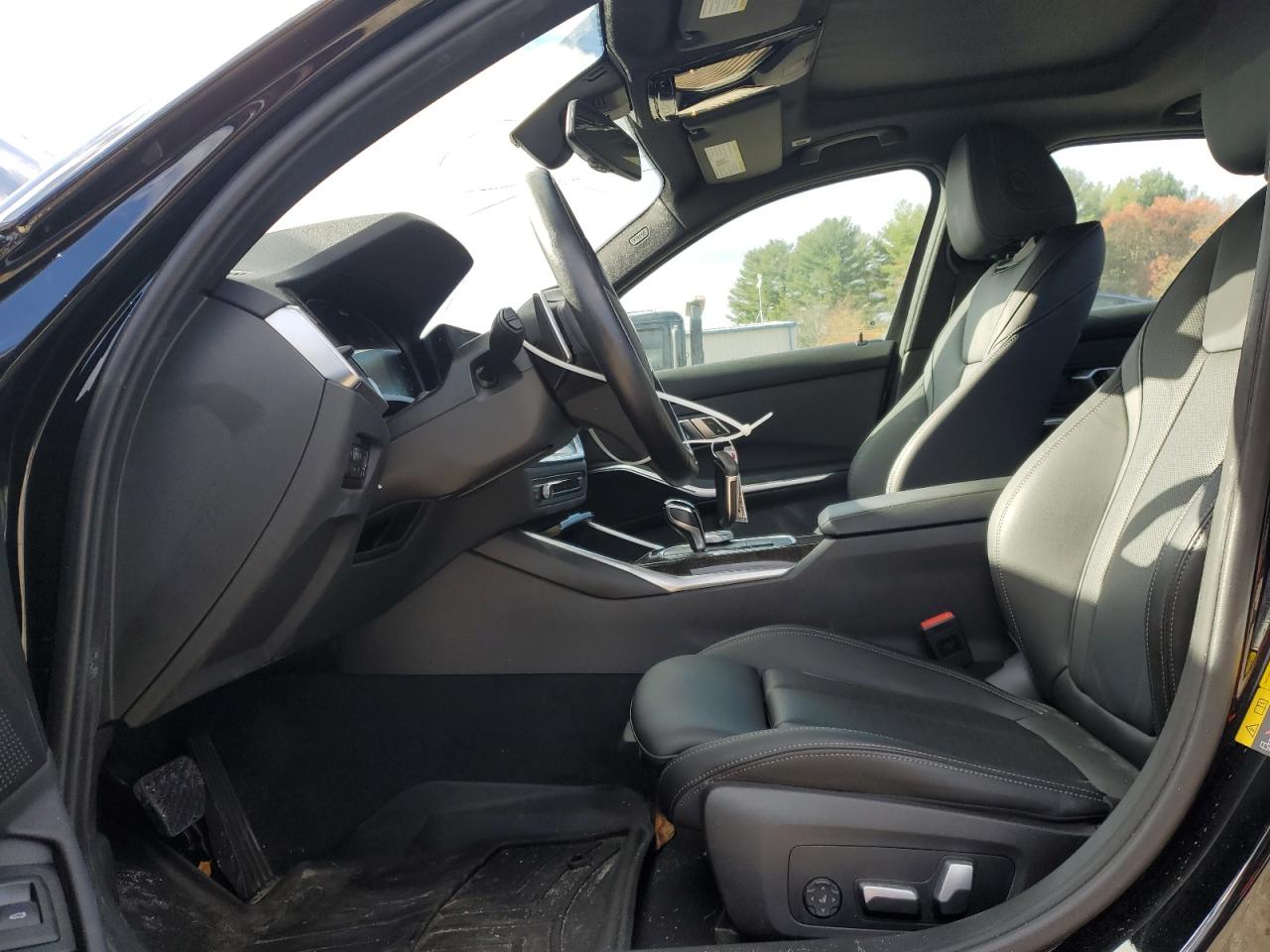 VIN 3MW5P9J01N8C76458 2022 BMW 330XE