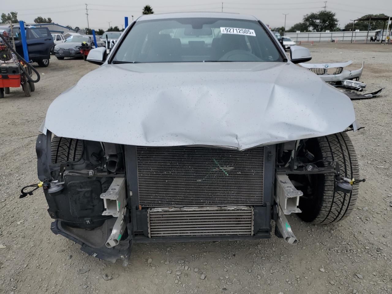 VIN WBA8E5C58JA246277 2018 BMW 328 D