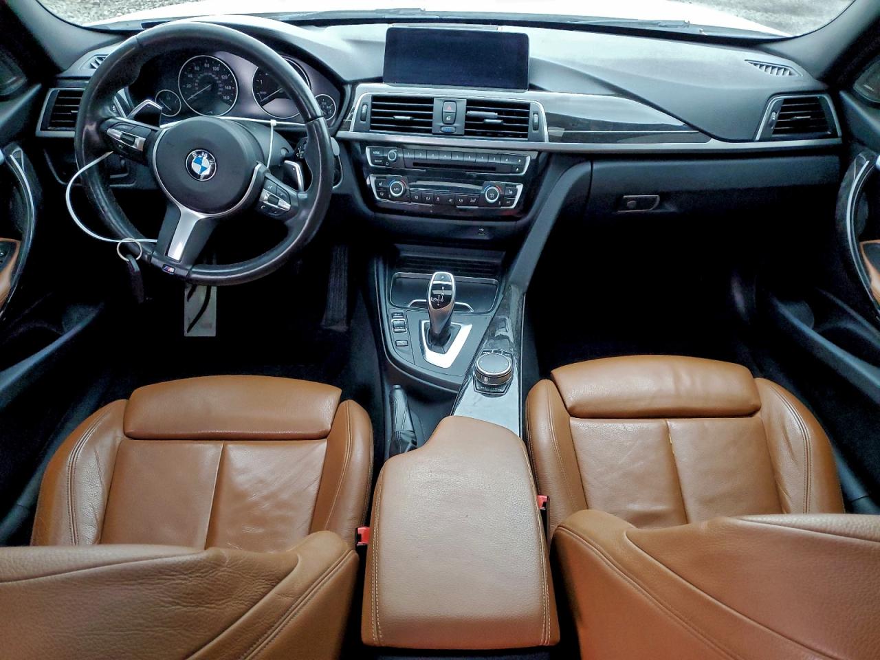 VIN WBA8B7C30HA190168 2017 BMW 340 XI