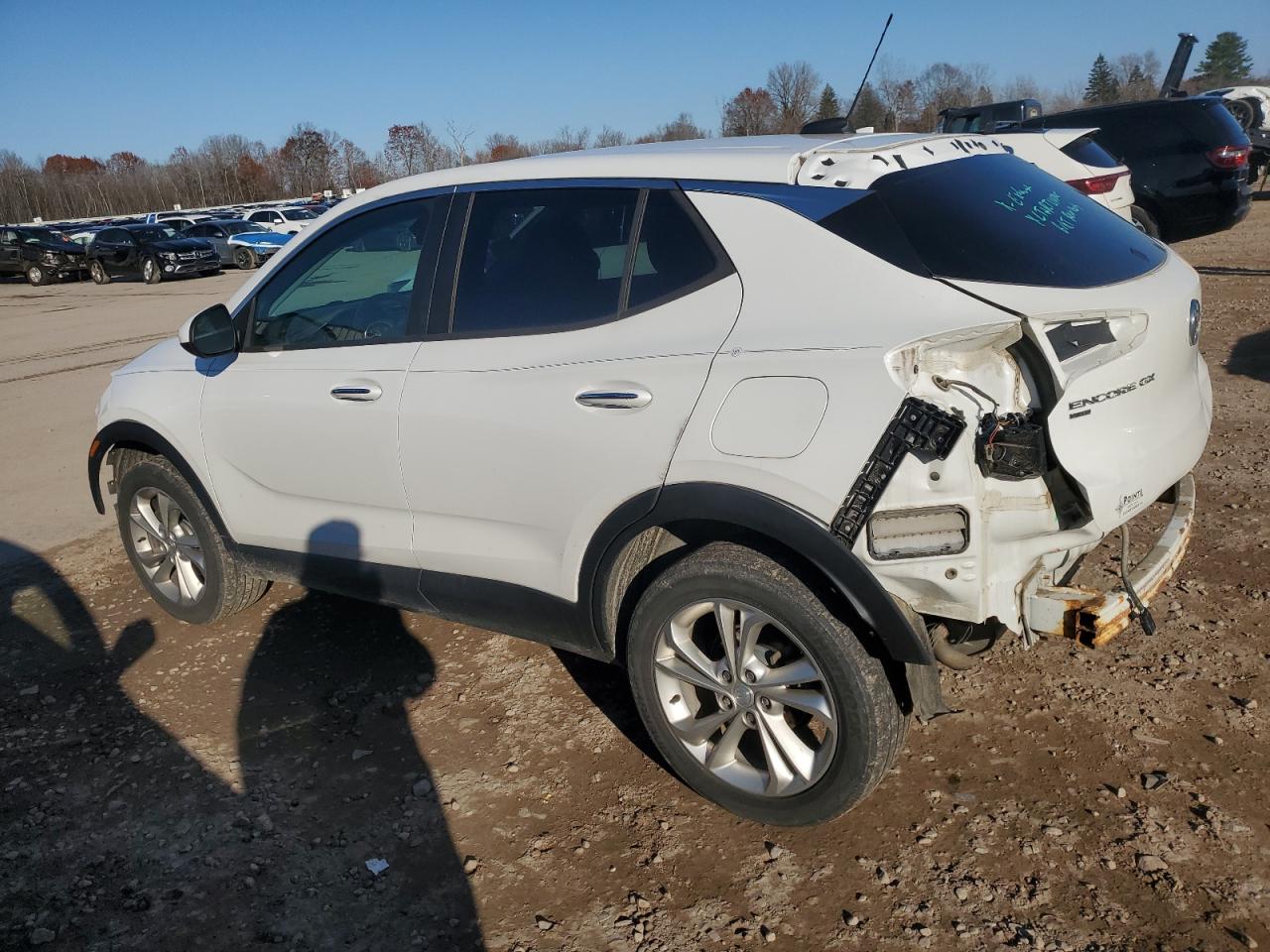 VIN KL4MMCSL6LB070443 2020 BUICK ENCORE GX