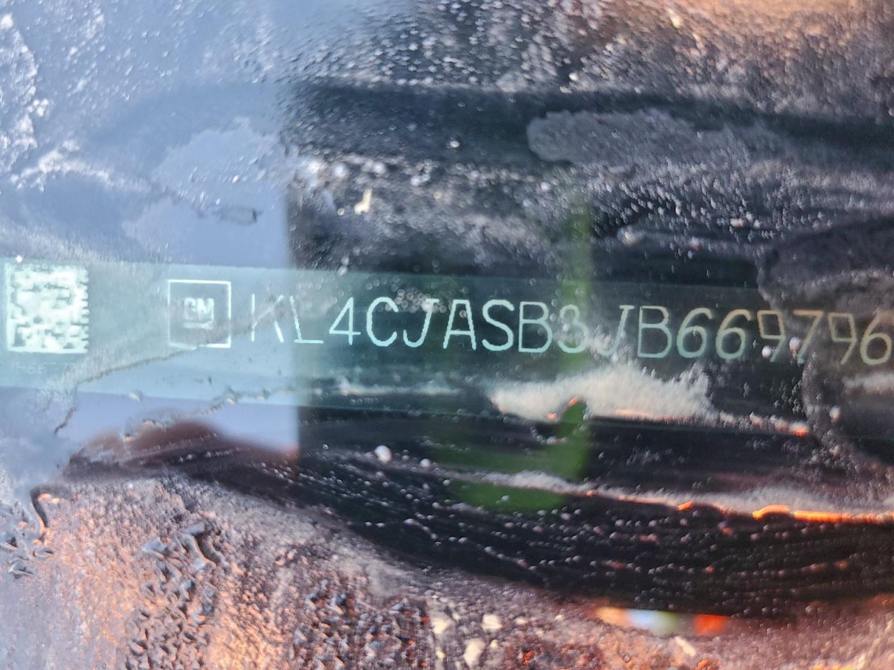 VIN KL4CJASB3JB669796 2018 BUICK ENCORE PRE