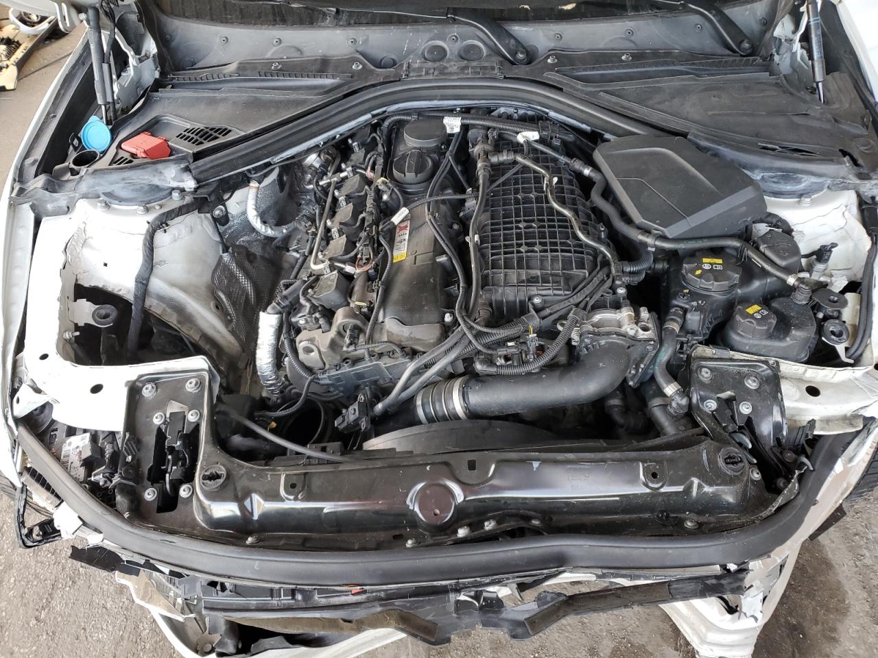 VIN WBA8B3G55HNU35382 2017 BMW 340 I