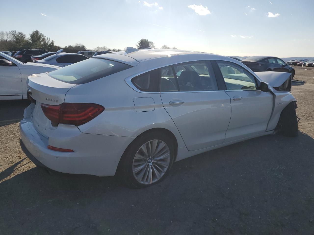 VIN WBA5M4C33HD187078 2017 BMW 535 XIGT