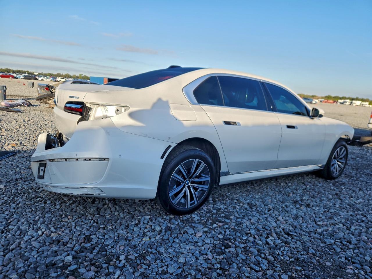 VIN WBY43EJ05RCR48781 2024 BMW I7 EDRIVE5