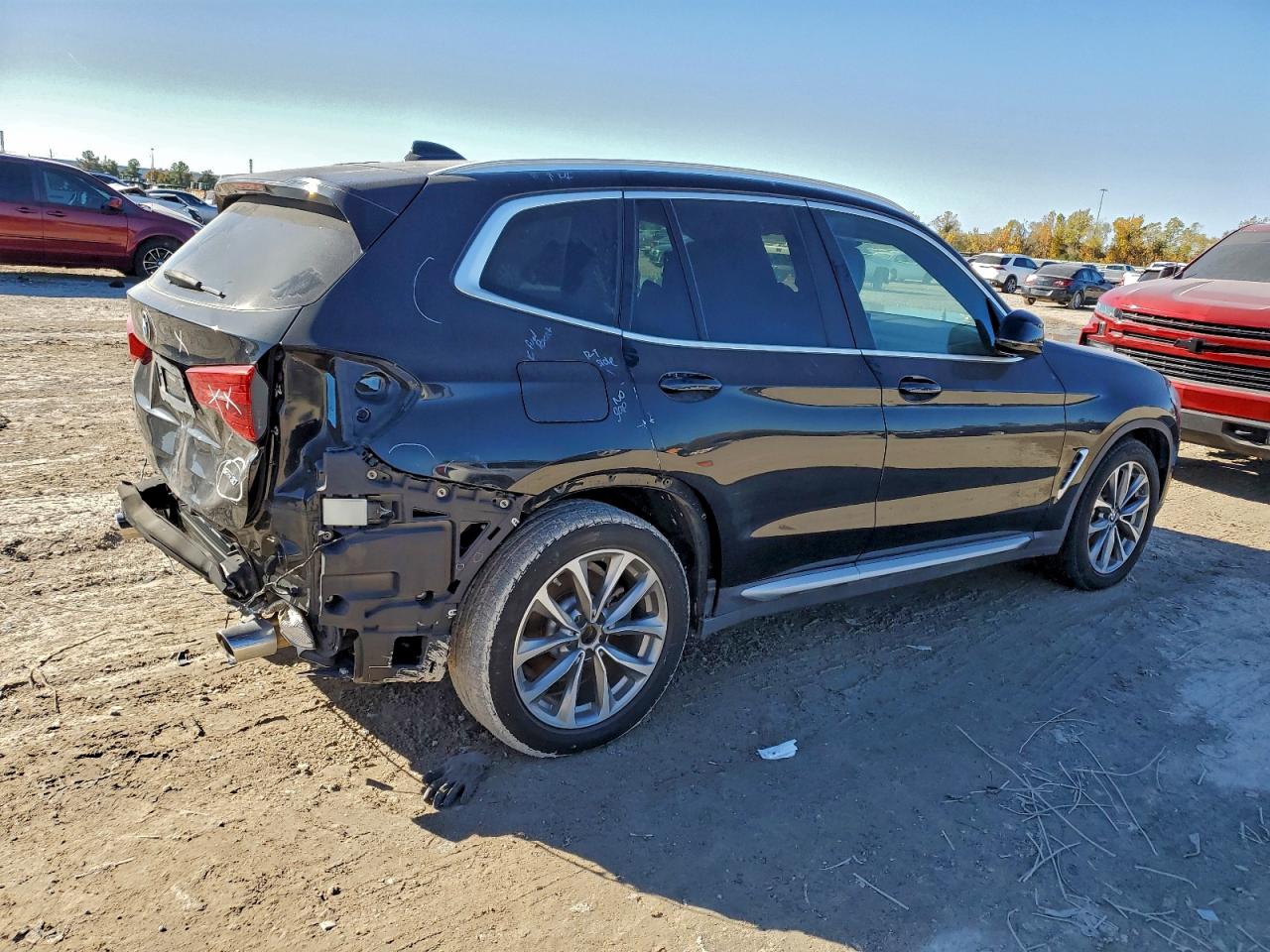 VIN 5UXTR7C59KLR50036 2019 BMW X3 SDRIVE3