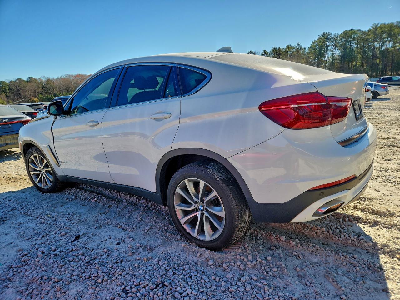VIN 5UXKU0C57J0G80499 2018 BMW X6 SDRIVE3
