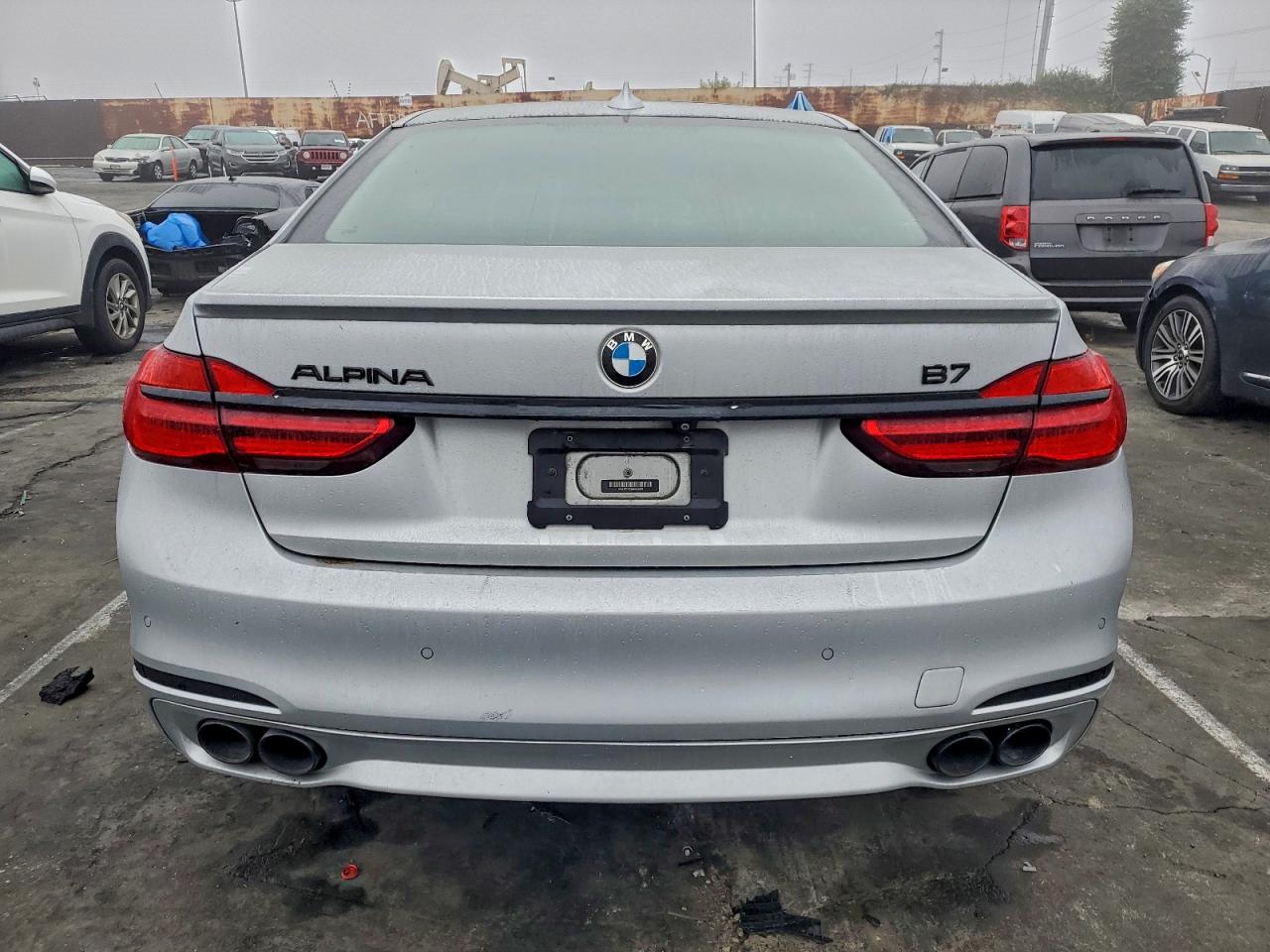 VIN WBA7F2C33HG543826 2017 BMW ALPINA B7