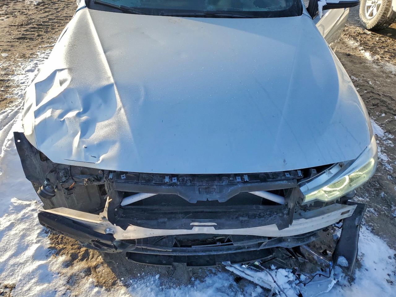 VIN WBA8D9C51JEM34092 2018 BMW 330 XI