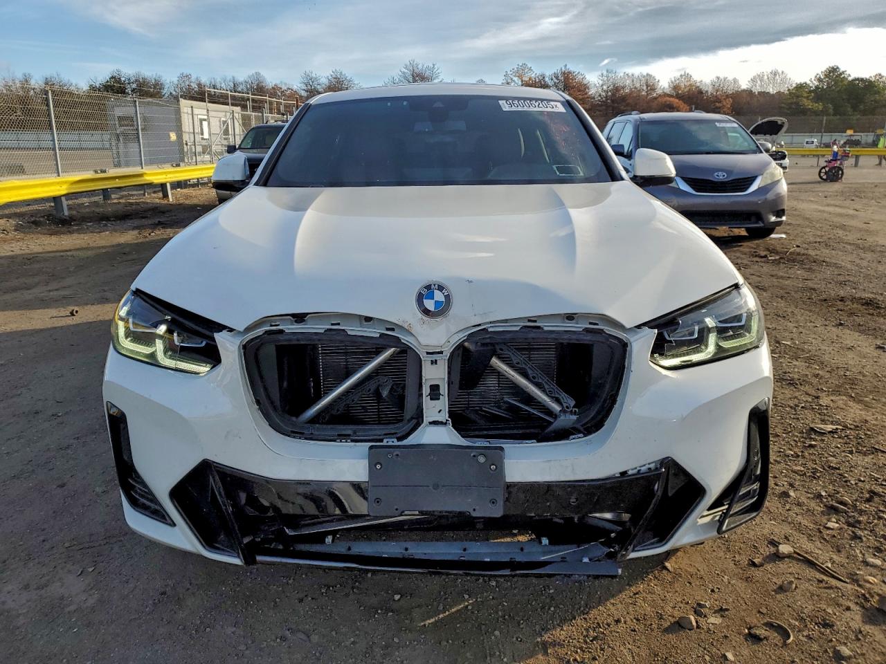 VIN 5UX33DT06P9R45790 2023 BMW X4 XDRIVE3