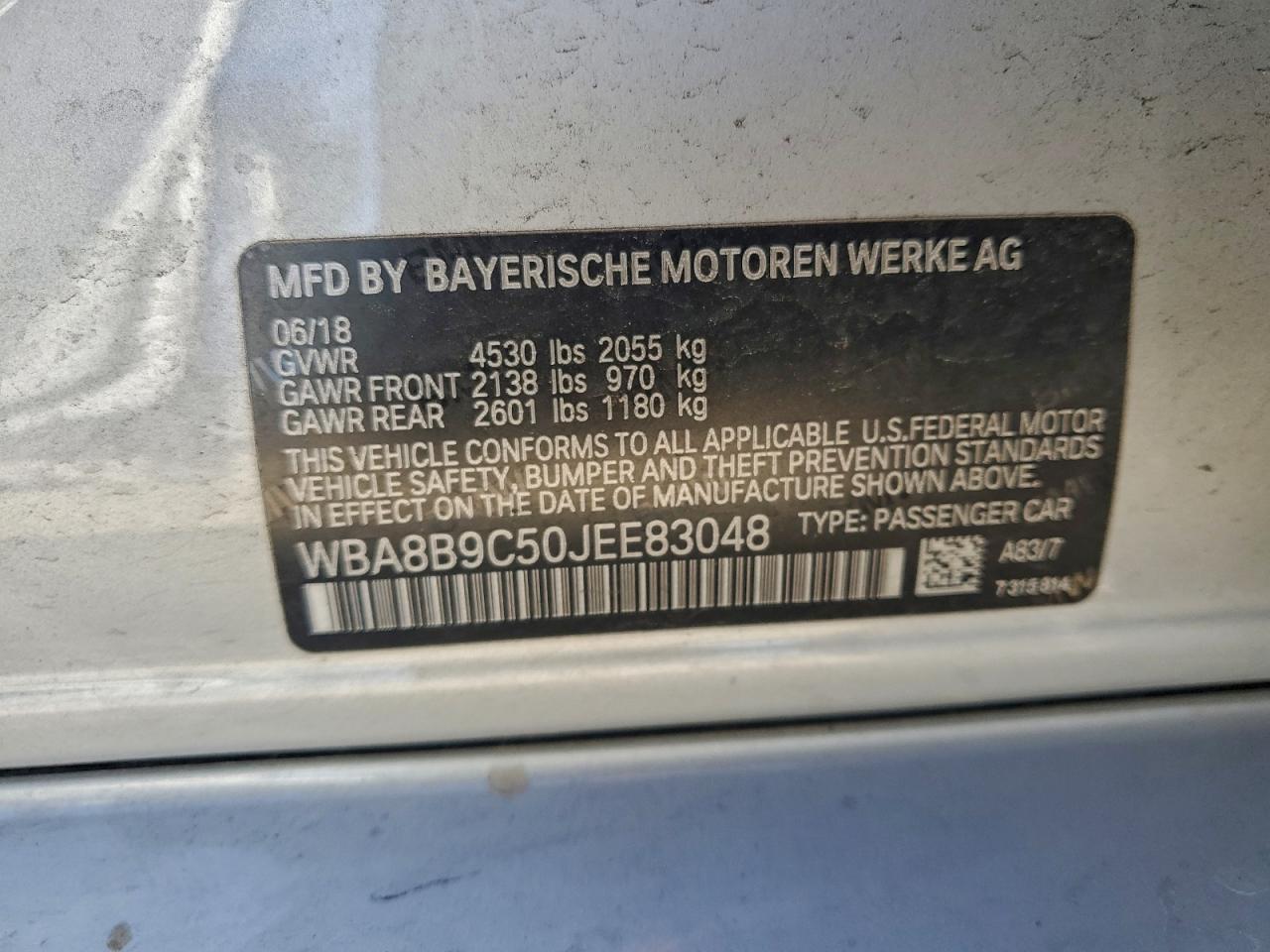 VIN WBA8B9C50JEE83048 2018 BMW 330 I