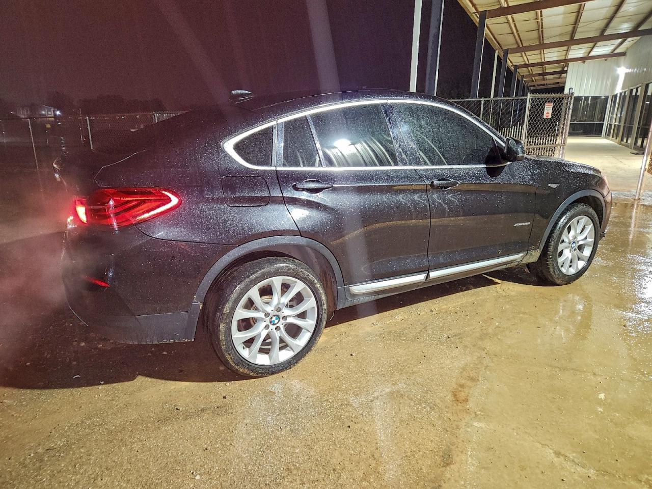 VIN 5UXXW3C50J0T80902 2018 BMW X4 XDRIVE2