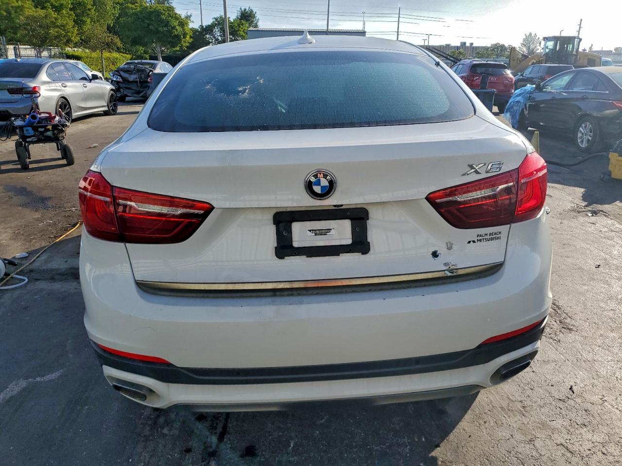 VIN 5UXKU6C58KLP60670 2019 BMW X6 XDRIVE50I