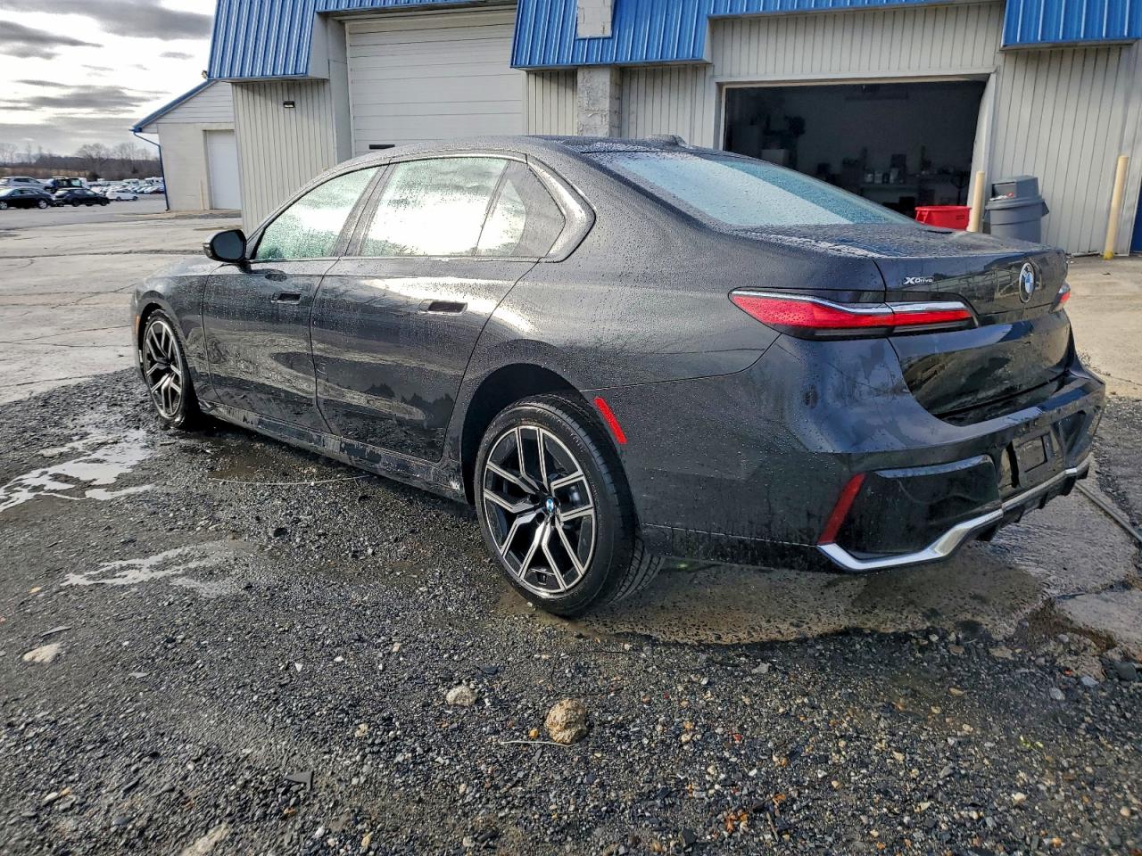 VIN WBA33EH05TCW69628 2026 BMW 740 XI