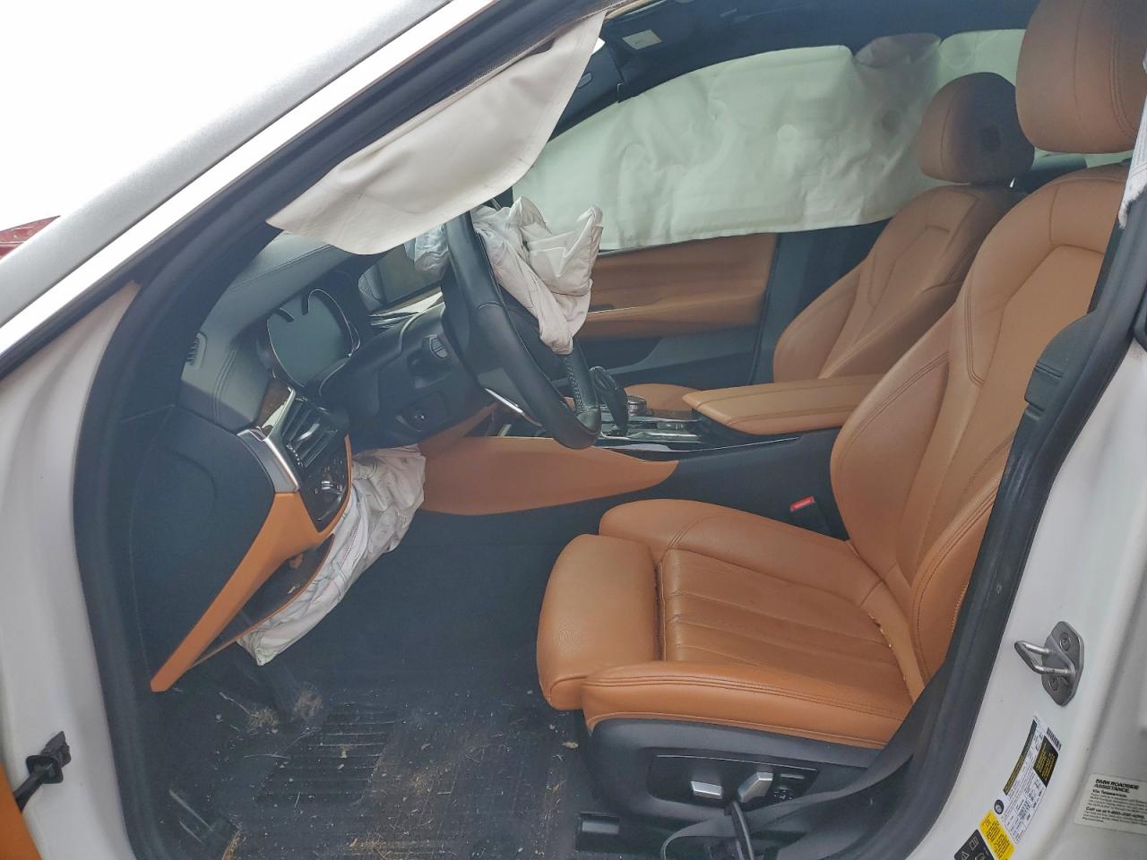 VIN WBAJV6C51JBK06799 2018 BMW 640 XIGT