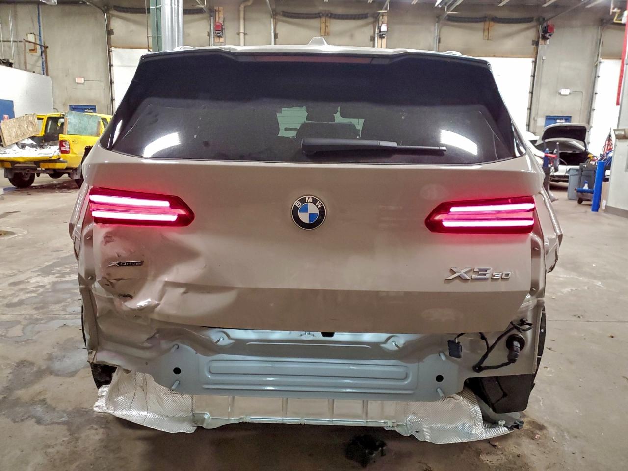 VIN 5UX53GP08S9Z74303 2025 BMW X3 30 XDRIVE SPORTS
