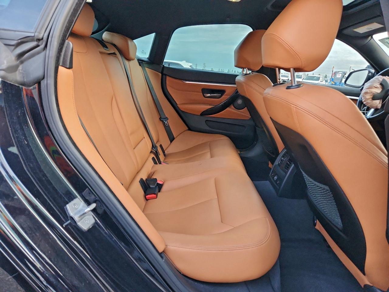 VIN WBA4J5C57JBF07258 2018 BMW 440I GRAN