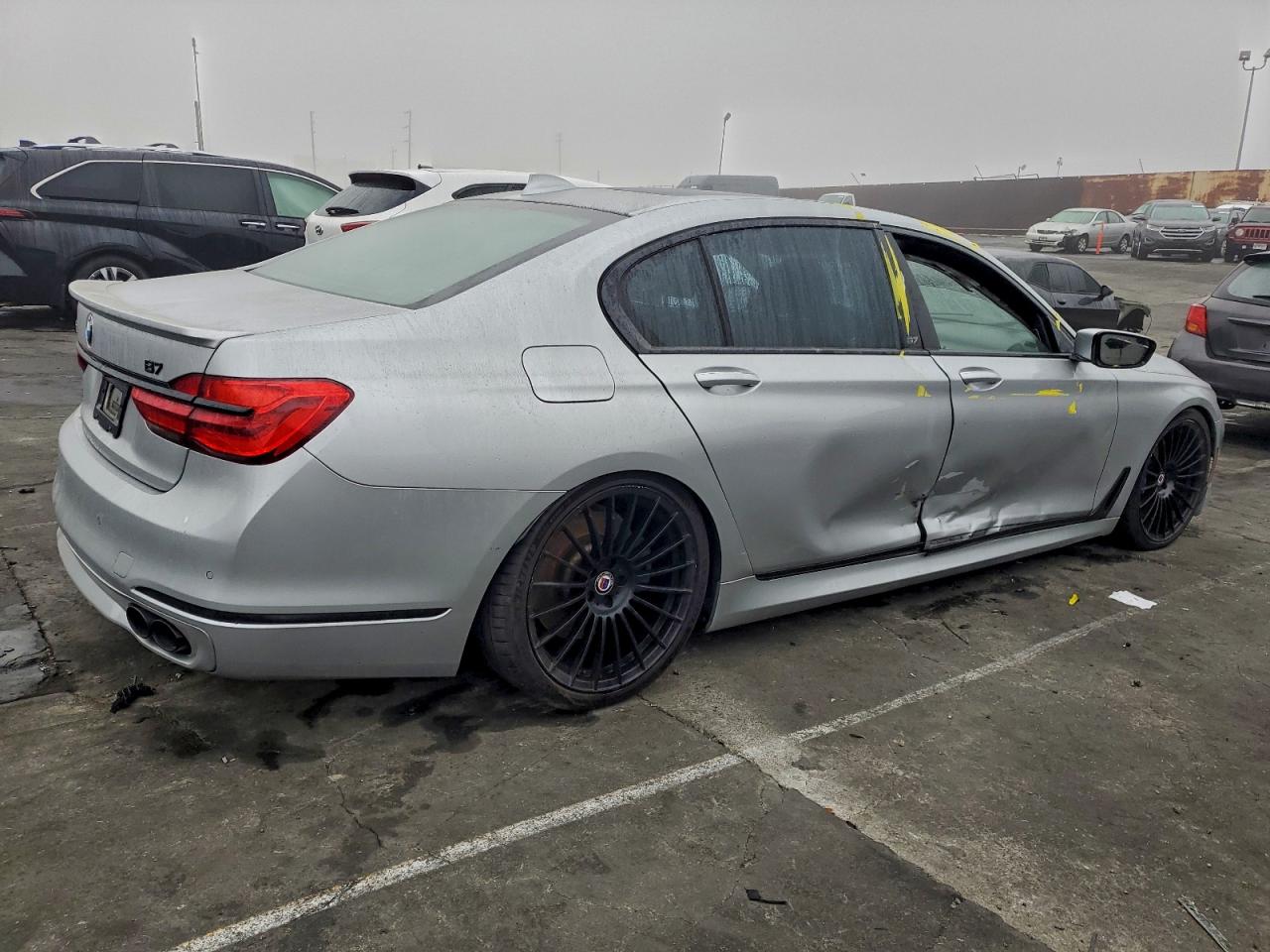 VIN WBA7F2C33HG543826 2017 BMW ALPINA B7