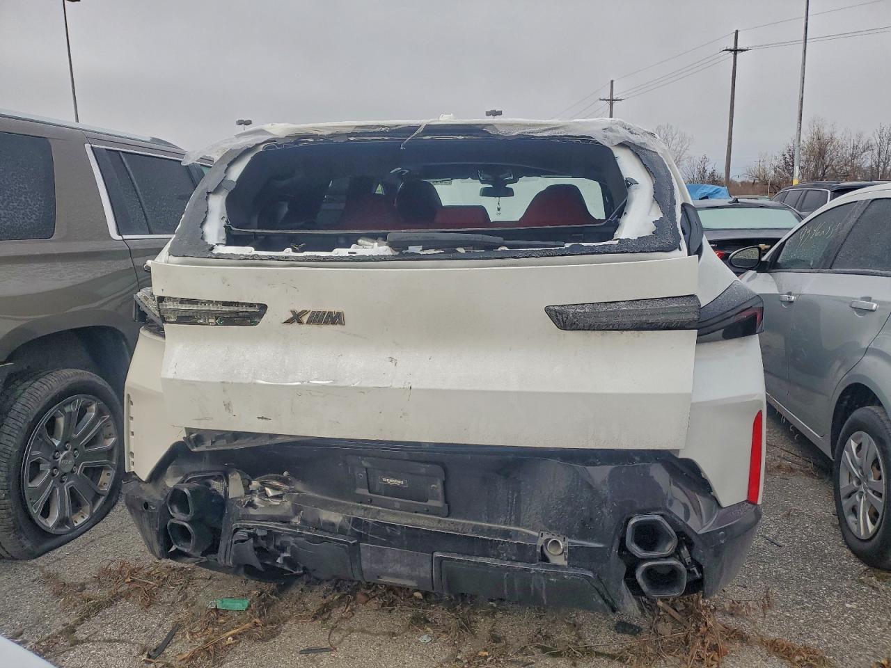VIN 5YM23CS08P9S69925 2023 BMW XM