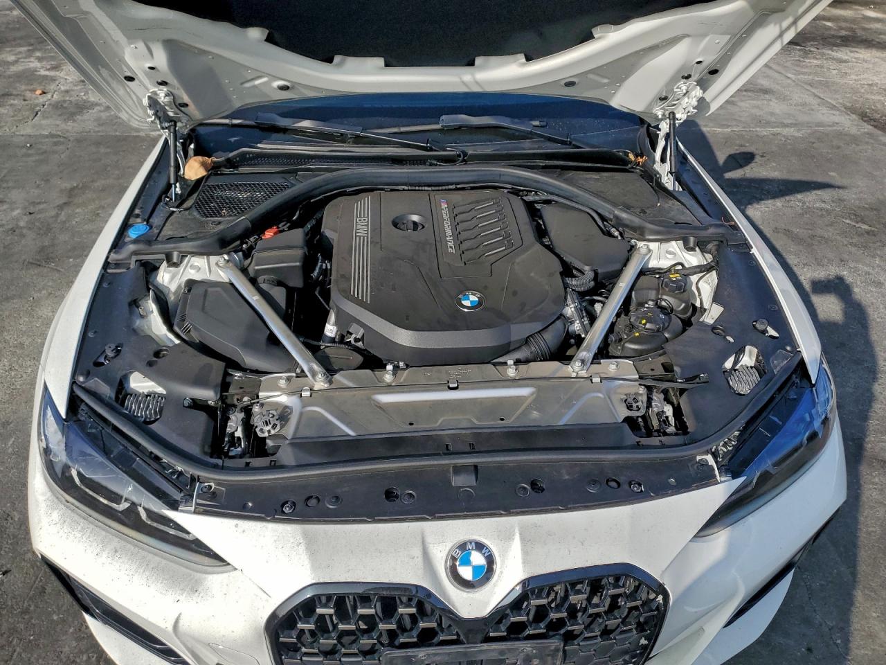 VIN WBA13AW07NFM21708 2022 BMW M440XI GRA