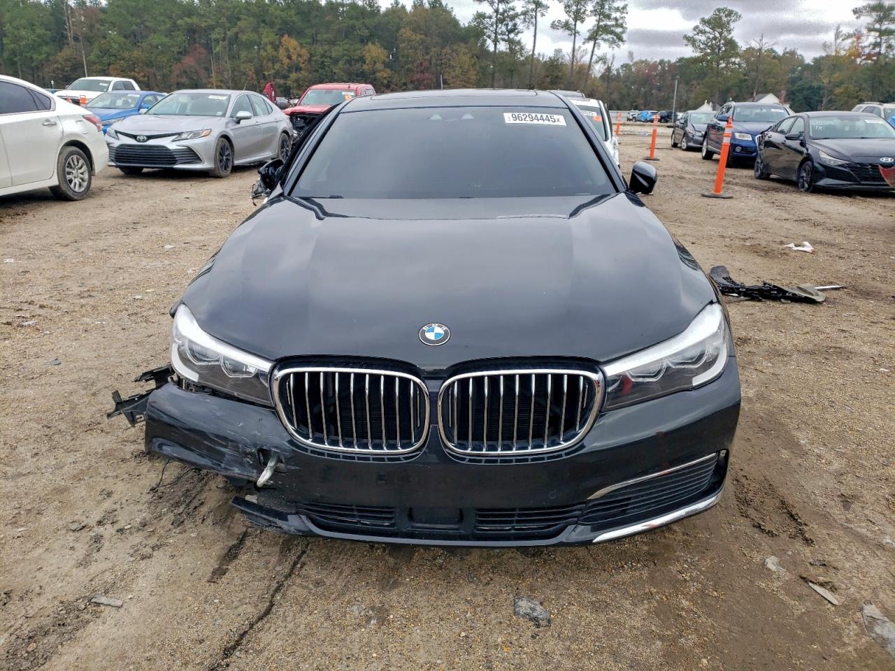 VIN WBA7E4C59KGV70097 2019 BMW 740 XI